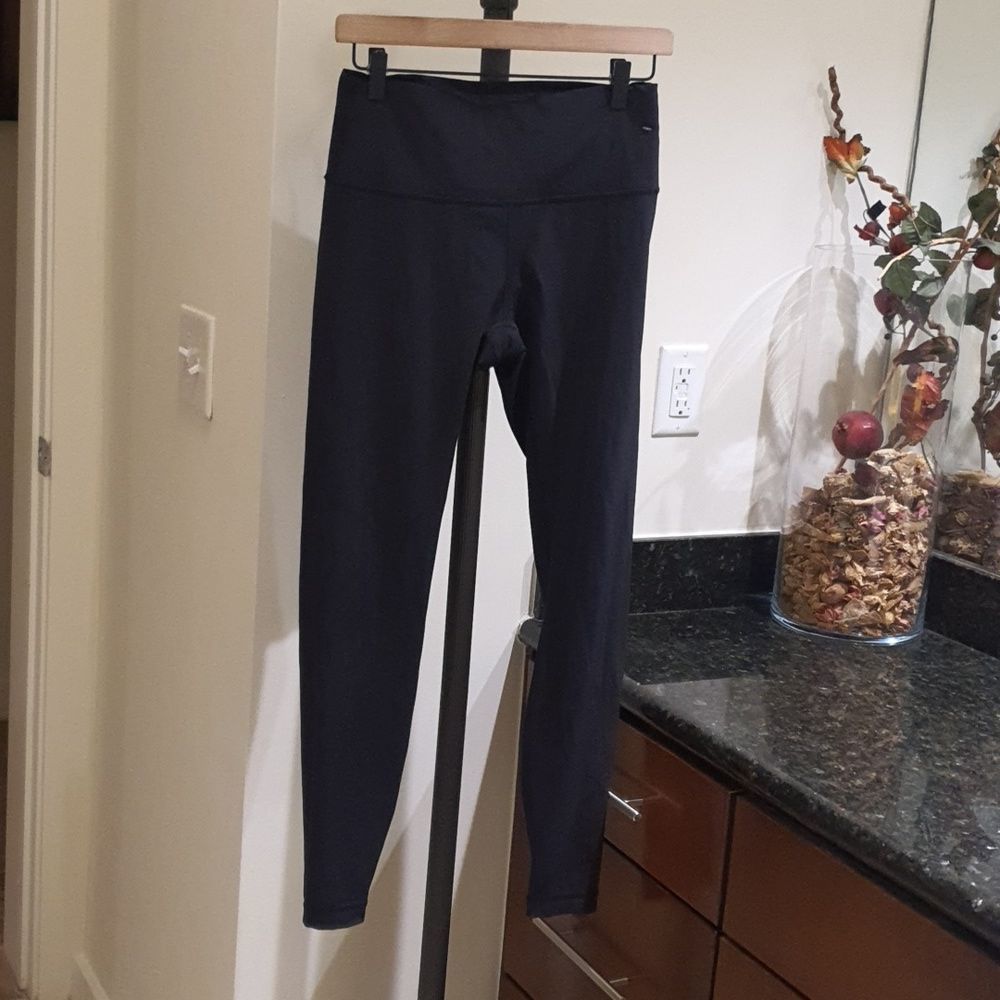 Lululemon leggings Black Women's Size 6
